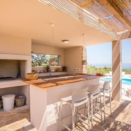 Hacienda Noa Villa *