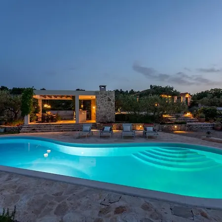 Hacienda Noa Villa