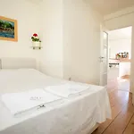 Hacienda Noa Willa Grohote